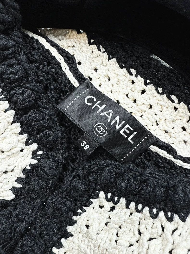 Chanel Chanel Black and White Knit Cardigan Jacket Size M / US 6-8 / IT 42-44 - 5 Thumbnail