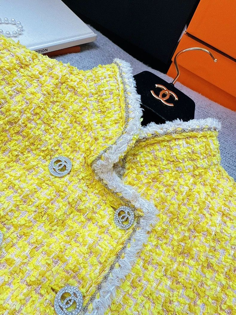 Chanel Chanel Yellow Checkered Four-Pocket Woven Jacket Size S / US 4 / IT 40 - 6 Thumbnail