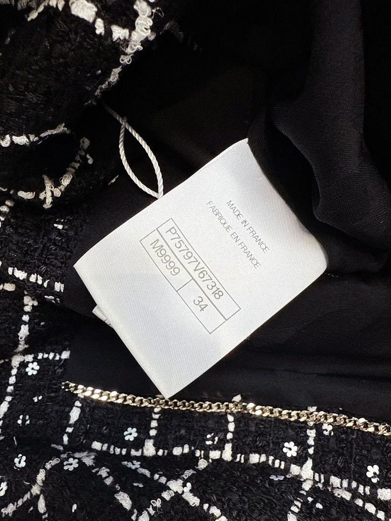 Chanel Chanel Black and White Checkered Embroidered Jacket Size S / US 4 / IT 40 - 6 Thumbnail