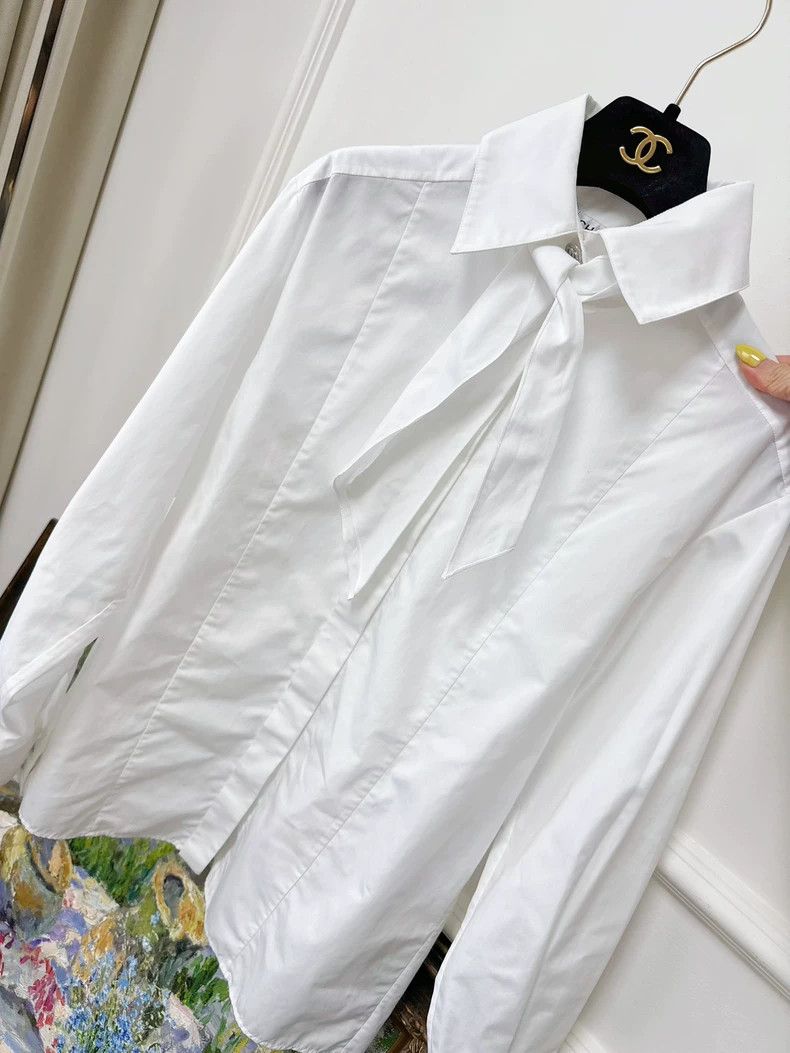 Chanel Chanel White Bow Tie Collar Shirt Size M / US 6-8 / IT 42-44 - 7 Thumbnail