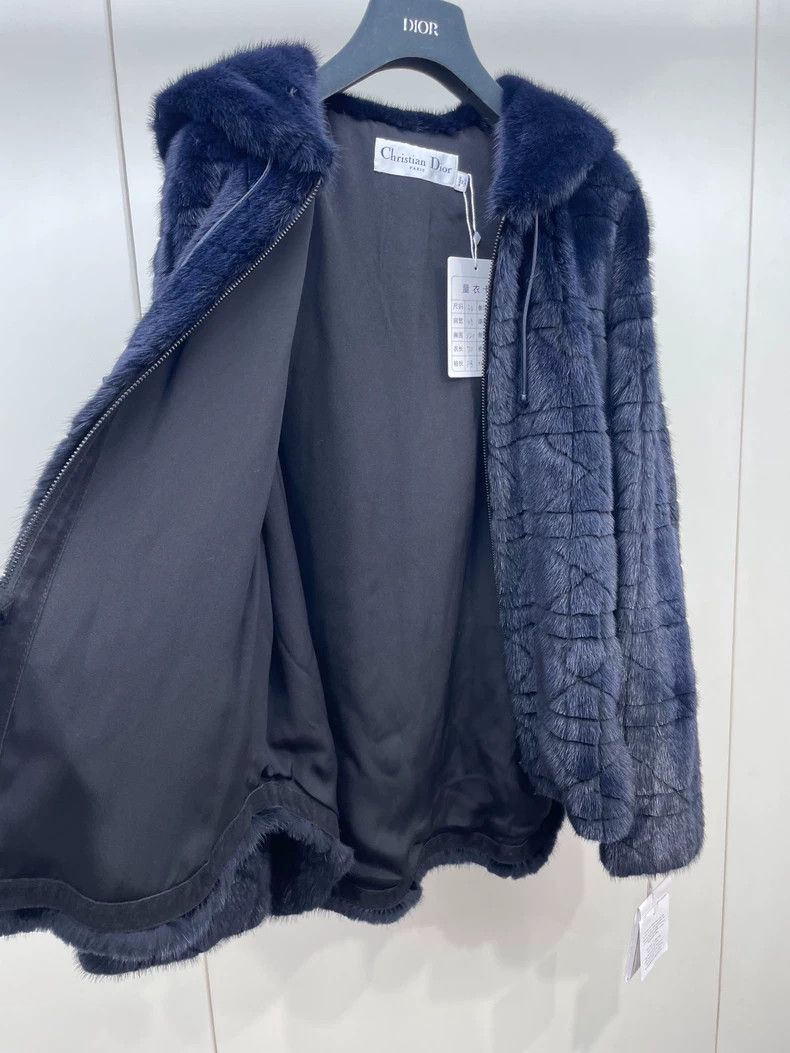 Dior Dior Classic Hooded Mink Fur Coat Size XS / US 0-2 / IT 36-38 - 4 Thumbnail