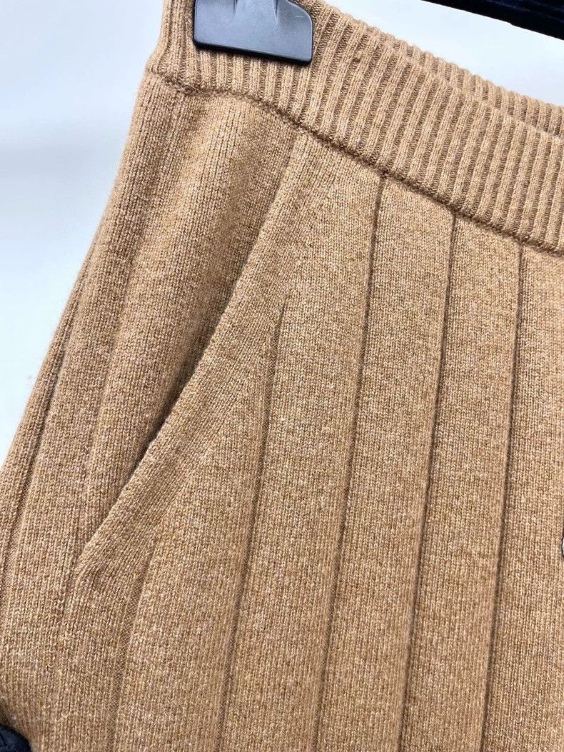 Loro Piana Loro Piana Camel Knit Wide-Leg Trousers Size 42" / US 20 - 3 Thumbnail