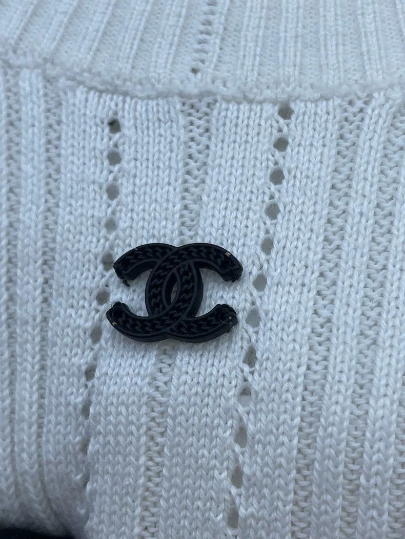 Chanel Chanel White Logo Knit Short Sleeve Top Size S / US 4 / IT 40 - 5 Thumbnail