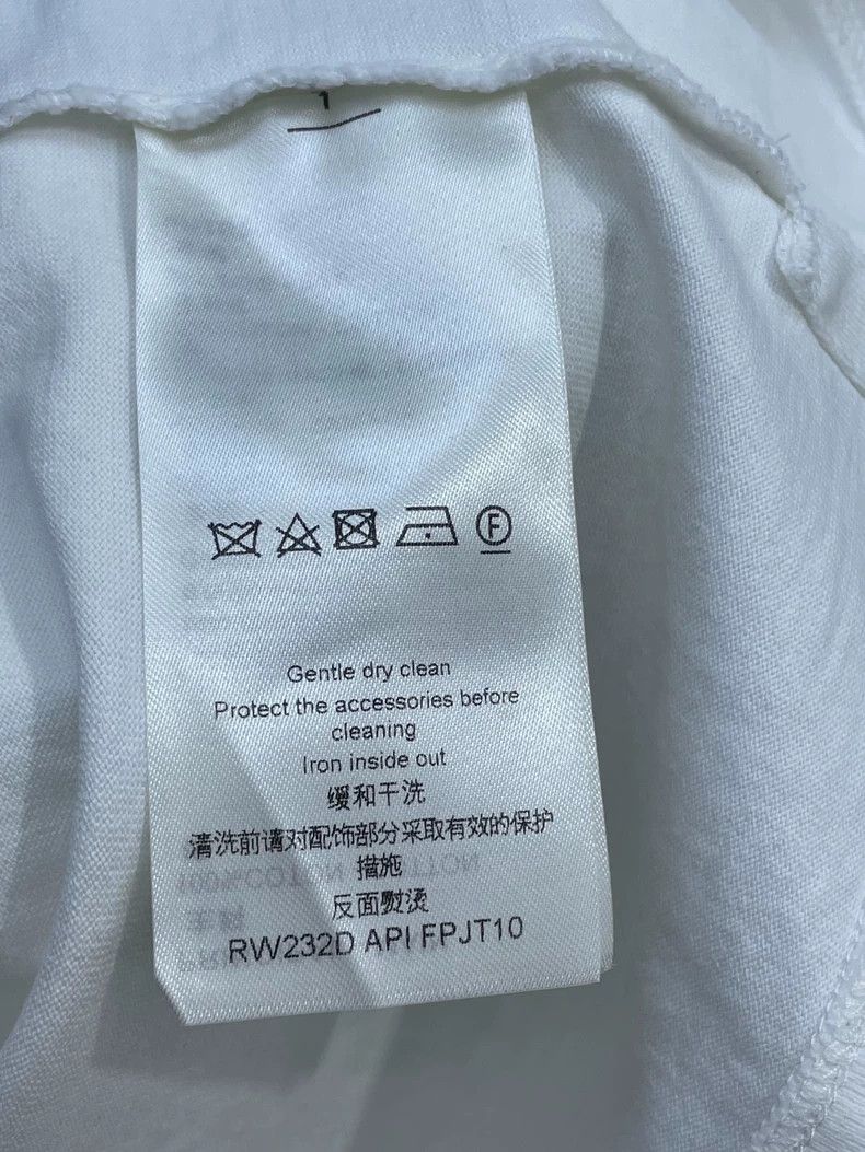 Louis Vuitton Louis Vuitton Short Sleeve Zipper T-Shirt Size S / US 4 / IT 40 - 5 Thumbnail