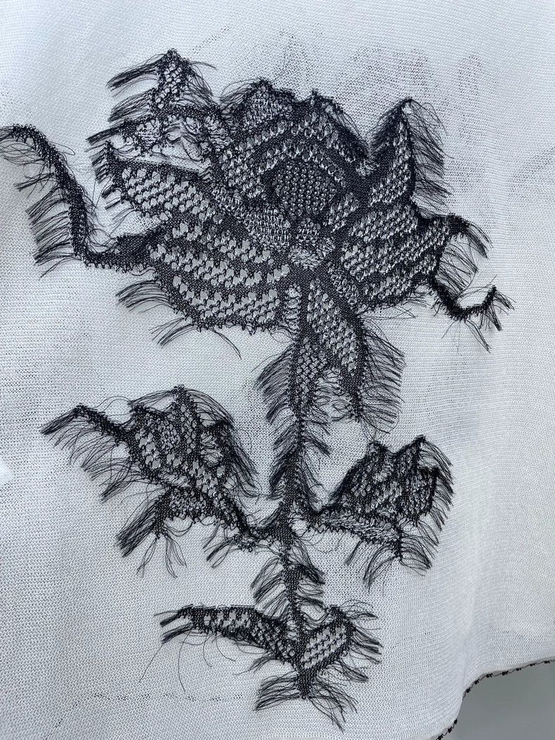 Dior Dior Black and White Rose Lace Knit Sweater Size M / US 6-8 / IT 42-44 - 3 Thumbnail