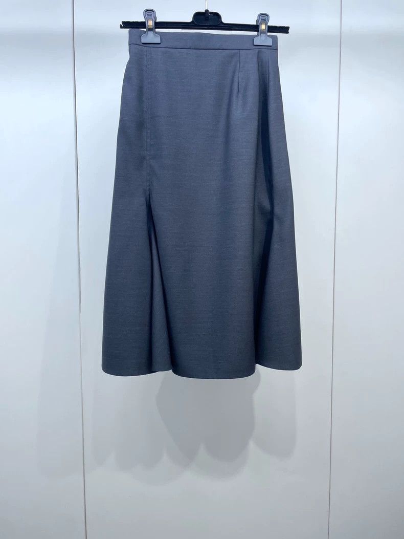 Gucci Gucci Gray Suit Skirt for Work Size 36" / US 14 / IT 50 - 2 Thumbnail
