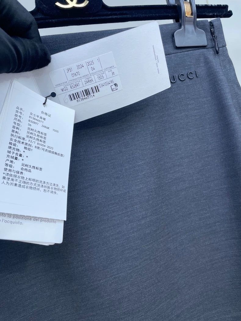 Gucci Gucci Gray Suit Skirt for Work Size 36" / US 14 / IT 50 - 5 Thumbnail