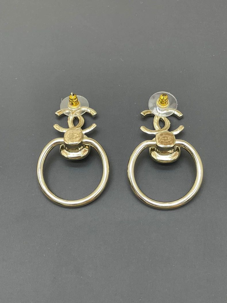 Chanel Chanel Pearl Circular Earrings in Box Size ONE SIZE - 2 Thumbnail