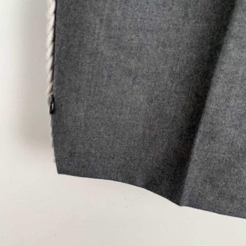 Thom Browne Thom Browne Gray Wool Straight-Leg Shorts Size 23" - 4 Thumbnail