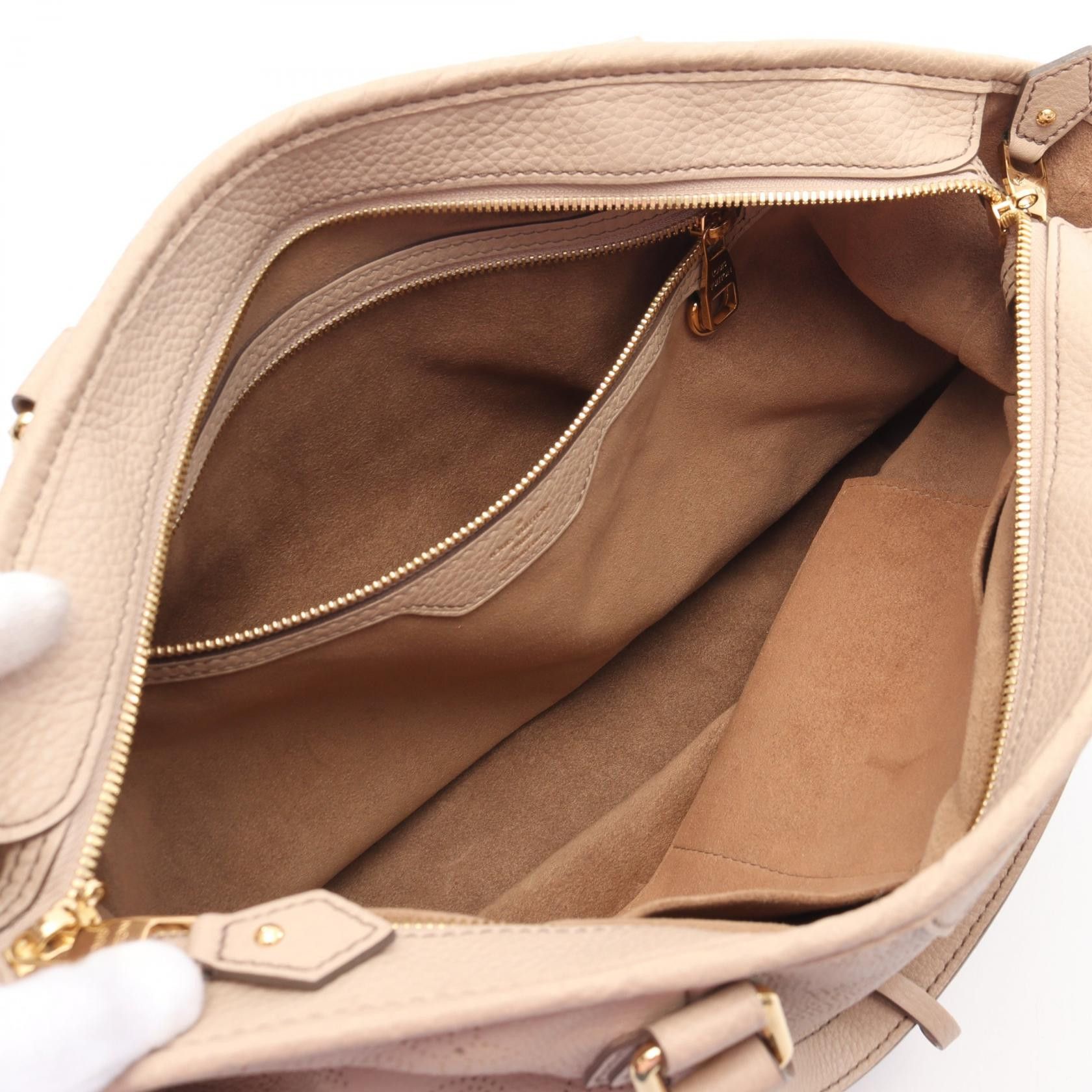 Louis Vuitton Louis Vuitton Louis Vuitton Stella PM Mahina Leather Handbag Leather Handbag M93982 Size ONE SIZE - 3 Thumbnail
