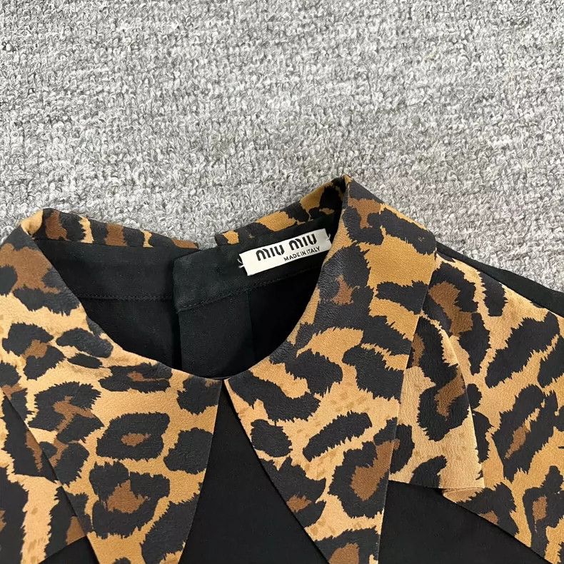 Miu Miu Miu Miu Sleeveless Top with Leopard Collar Size S / US 4 / IT 40 - 4 Thumbnail