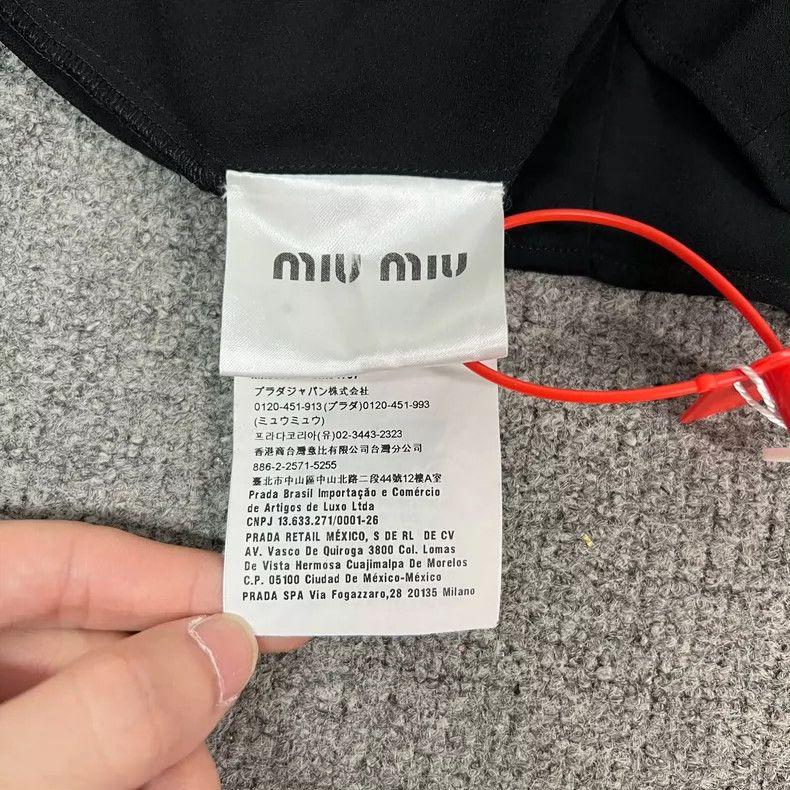 Miu Miu Miu Miu Sleeveless Top with Leopard Collar Size S / US 4 / IT 40 - 5 Thumbnail
