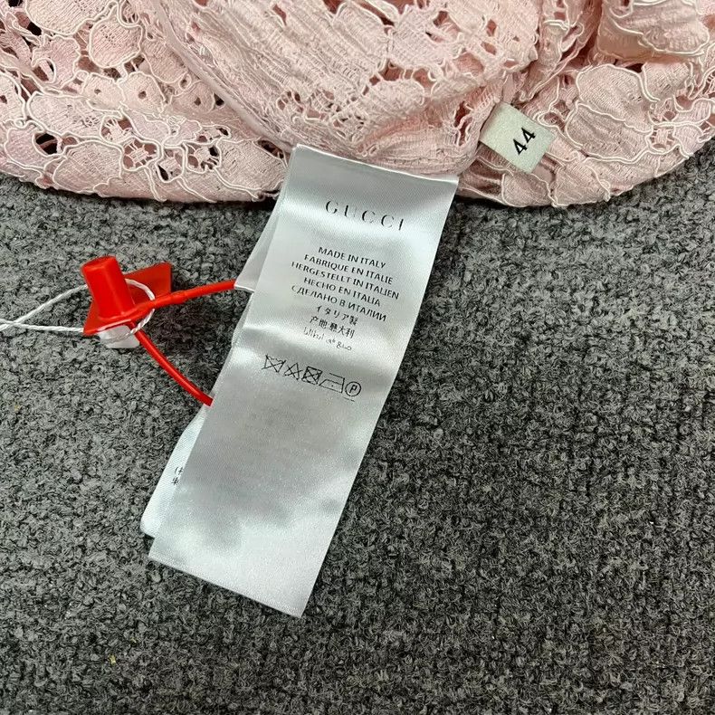 Gucci Gucci Lace Dress in Excellent Condition Size XL / US 12-14 / IT 48-50 - 6 Thumbnail