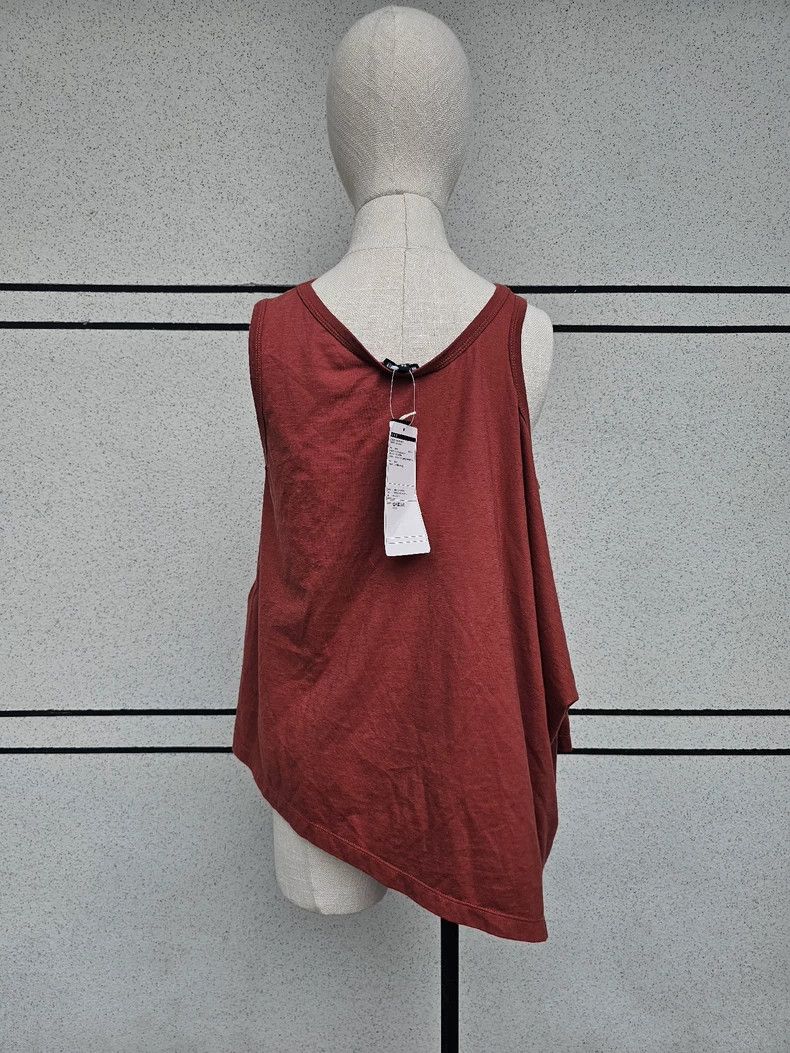 Ann Demeulemeester Asymmetrical Red Women's T-Shirt Size M / US 6-8 / IT 42-44 - 4 Thumbnail