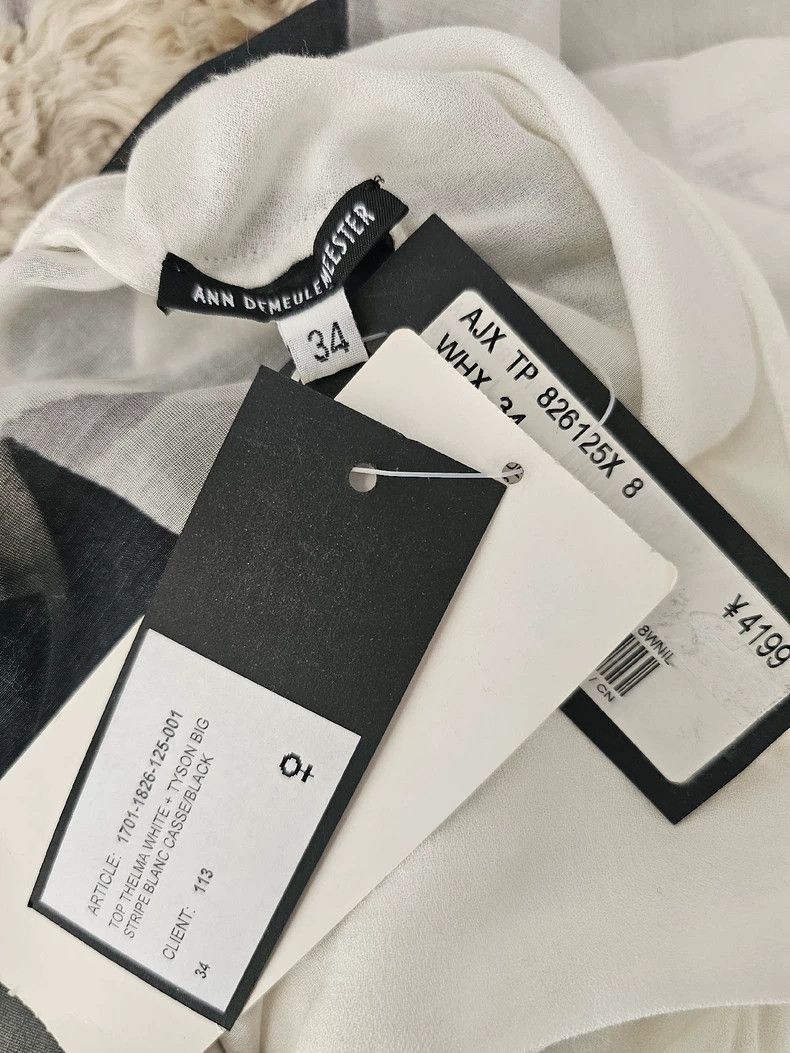 Ann Demeulemeester Ann Demeulemeester Asymmetrical Silk T-Shirt Size M / US 6-8 / IT 42-44 - 5 Thumbnail