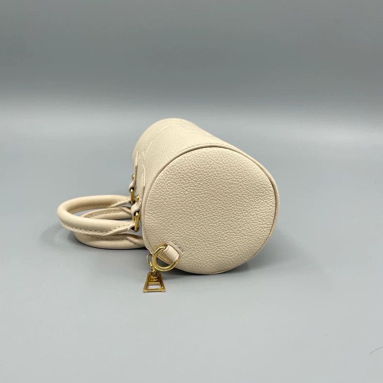 Louis Vuitton LV Papillon Handbag with Shoulder Strap Size ONE SIZE - 4 Thumbnail