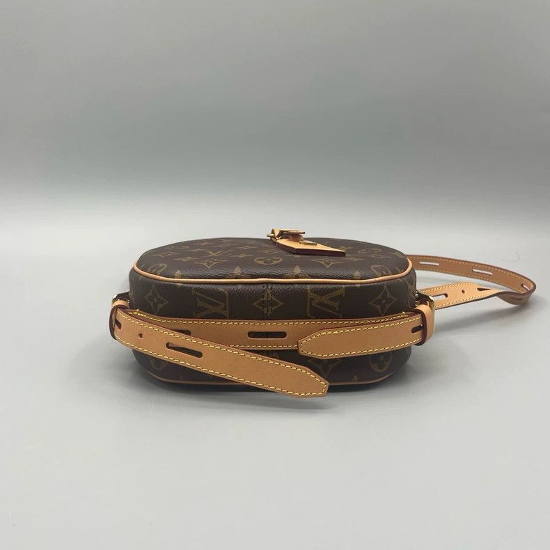 Louis Vuitton Louis Vuitton Classic Round Crossbody Bag Size ONE SIZE - 5 Thumbnail
