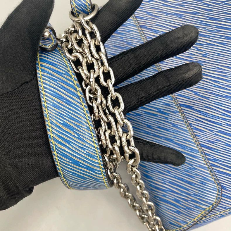 Louis Vuitton Louis Vuitton Twist Crossbody Bag Size ONE SIZE - 7 Thumbnail