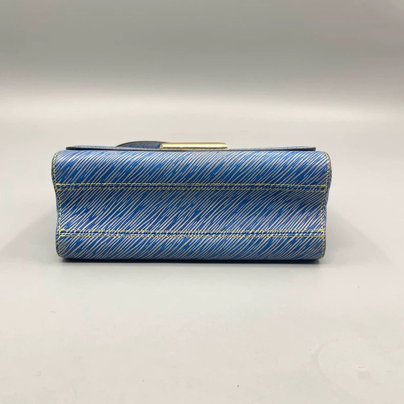 Louis Vuitton Louis Vuitton Twist Crossbody Bag Size ONE SIZE - 3 Thumbnail