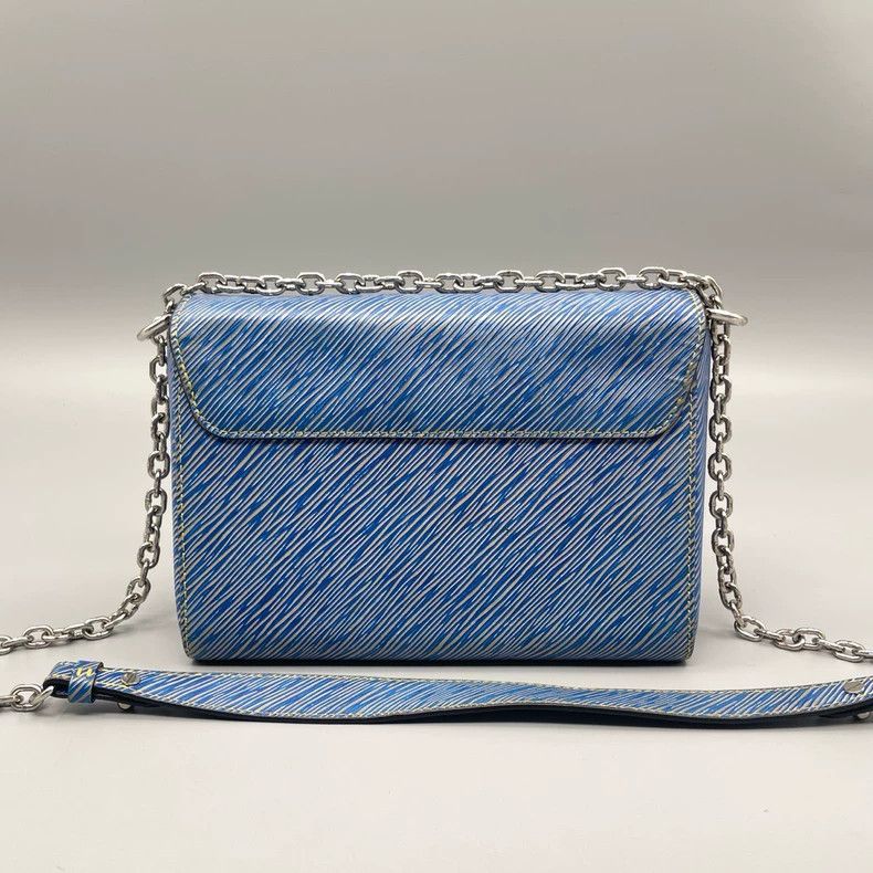 Louis Vuitton Louis Vuitton Twist Crossbody Bag Size ONE SIZE - 2 Thumbnail