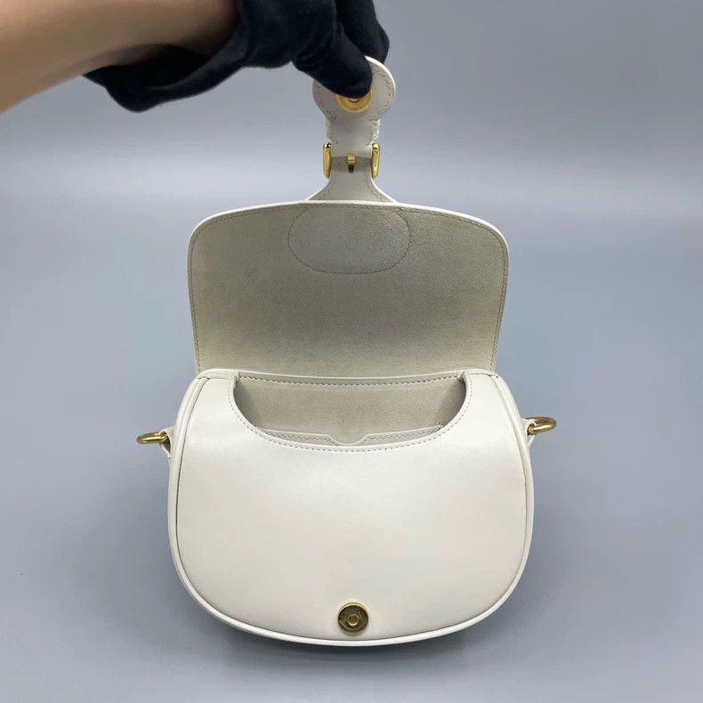 Dior Dior Bobby Handbag with Gold Detail Size ONE SIZE - 8 Thumbnail