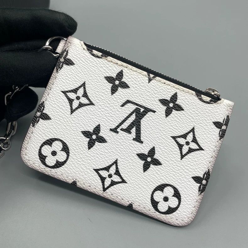 Louis Vuitton Louis Vuitton Two-in-One Handbag and Crossbody Size ONE SIZE - 8 Thumbnail