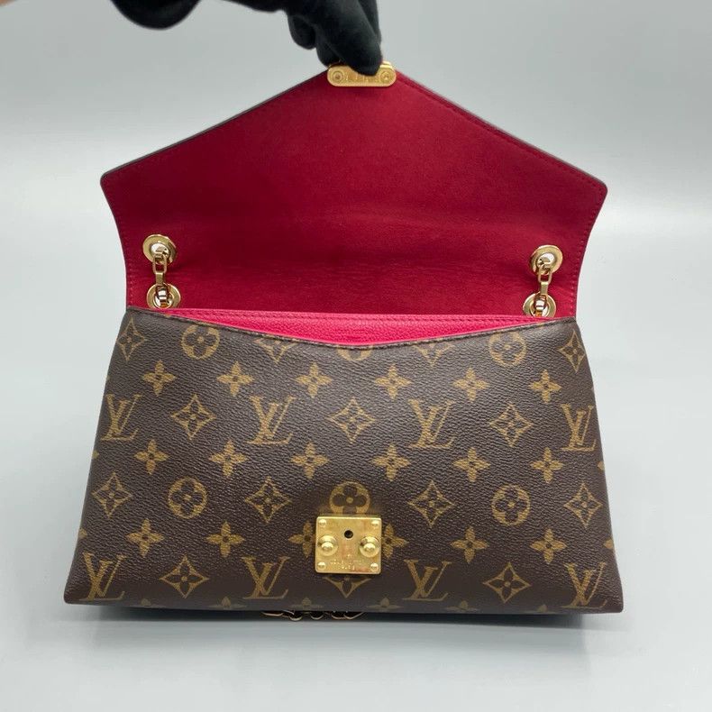 Louis Vuitton Louis Vuitton Pink Monogram Envelope Crossbody Bag Size ONE SIZE - 8 Thumbnail