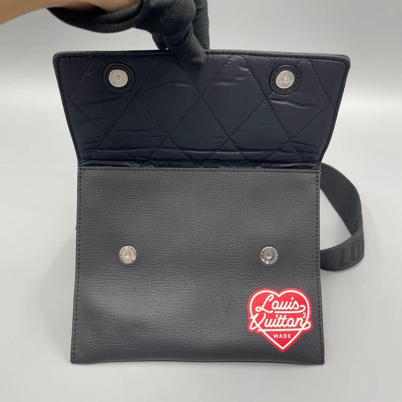 Louis Vuitton Louis Vuitton Three-in-One Crossbody Bag Size ONE SIZE - 8 Thumbnail