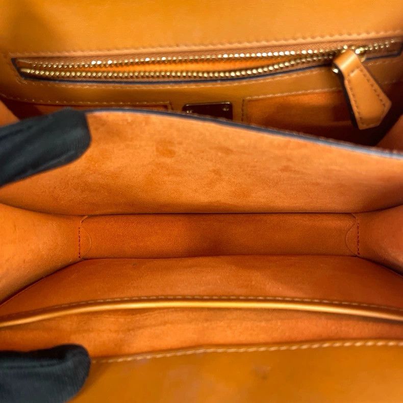MCM MCM Classic Cognac Saddle Shoulder Bag Size ONE SIZE - 9 Thumbnail