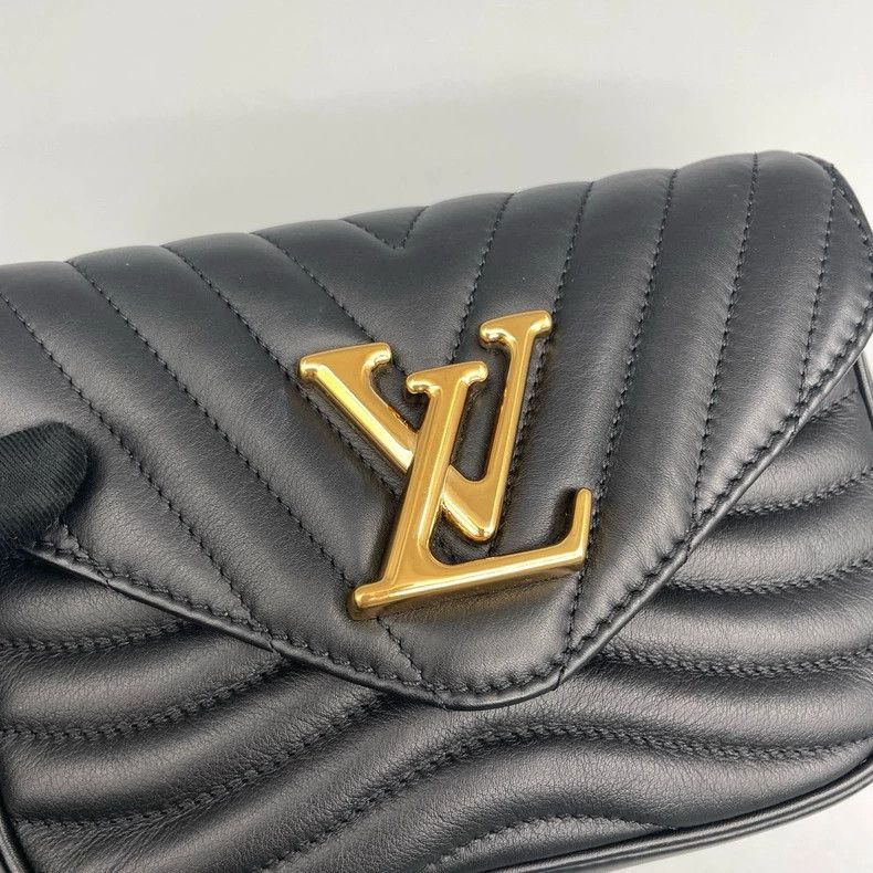 Louis Vuitton LV New Wave Leather Crossbody Bag Size ONE SIZE - 6 Thumbnail