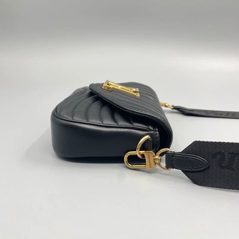 Louis Vuitton LV New Wave Leather Crossbody Bag Size ONE SIZE - 5 Thumbnail