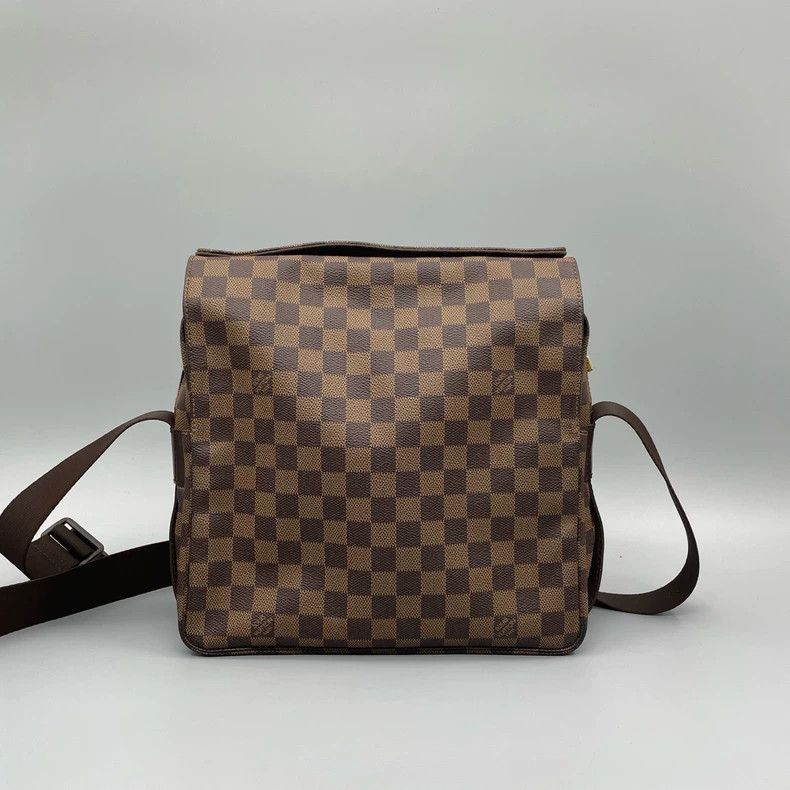 Louis Vuitton Louis Vuitton Brown Checkered Crossbody Bag Size ONE SIZE - 2 Thumbnail