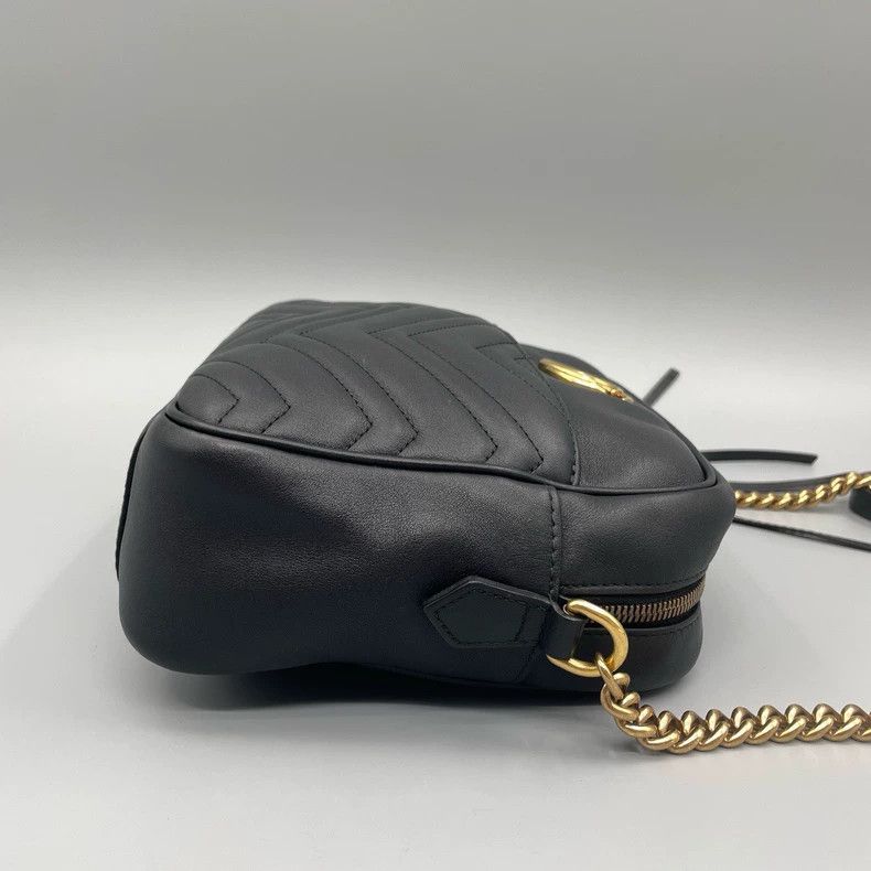 Gucci Gucci Marmont Black Gold Chain Crossbody Bag Size ONE SIZE - 4 Thumbnail