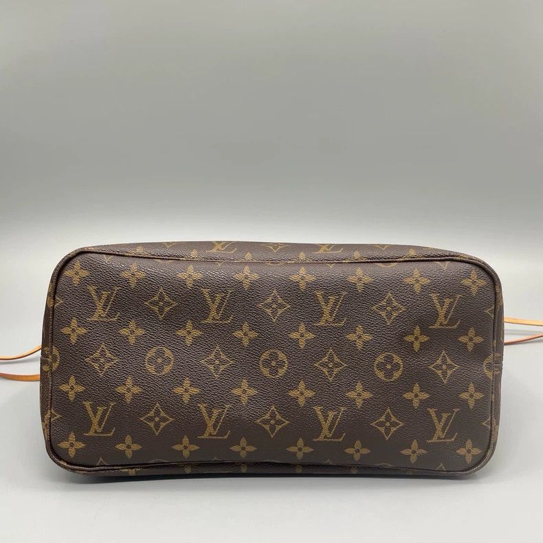 Louis Vuitton LV Neverfull Tote Bag with Pouch Size ONE SIZE - 5 Thumbnail