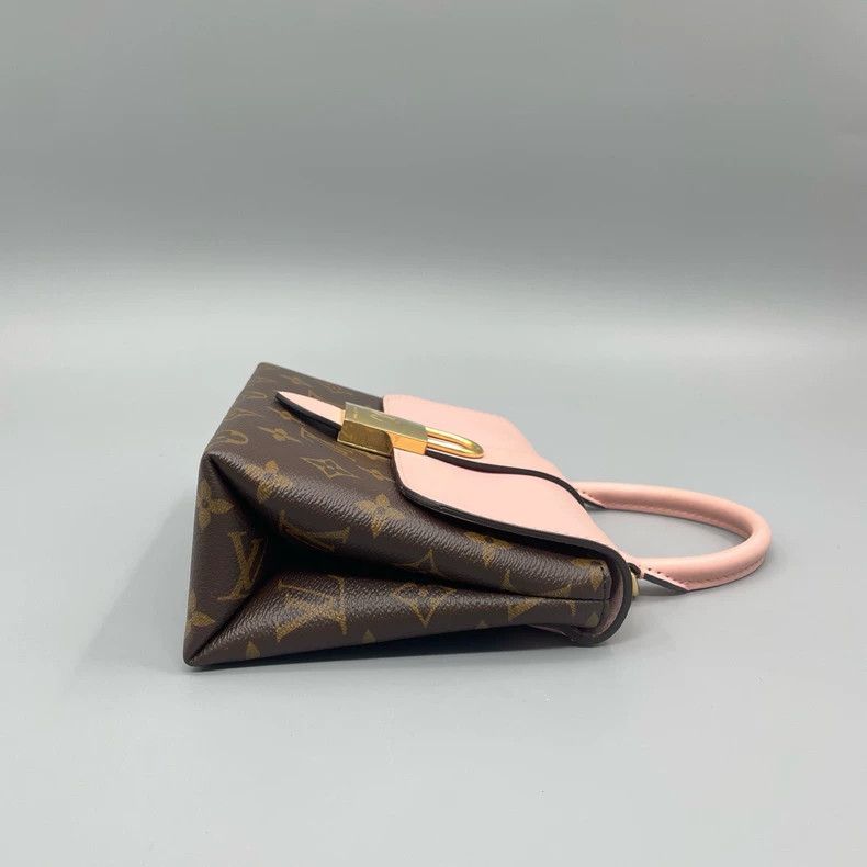 Louis Vuitton Louis Vuitton Lock Bag in Pink and Brown Size ONE SIZE - 4 Thumbnail