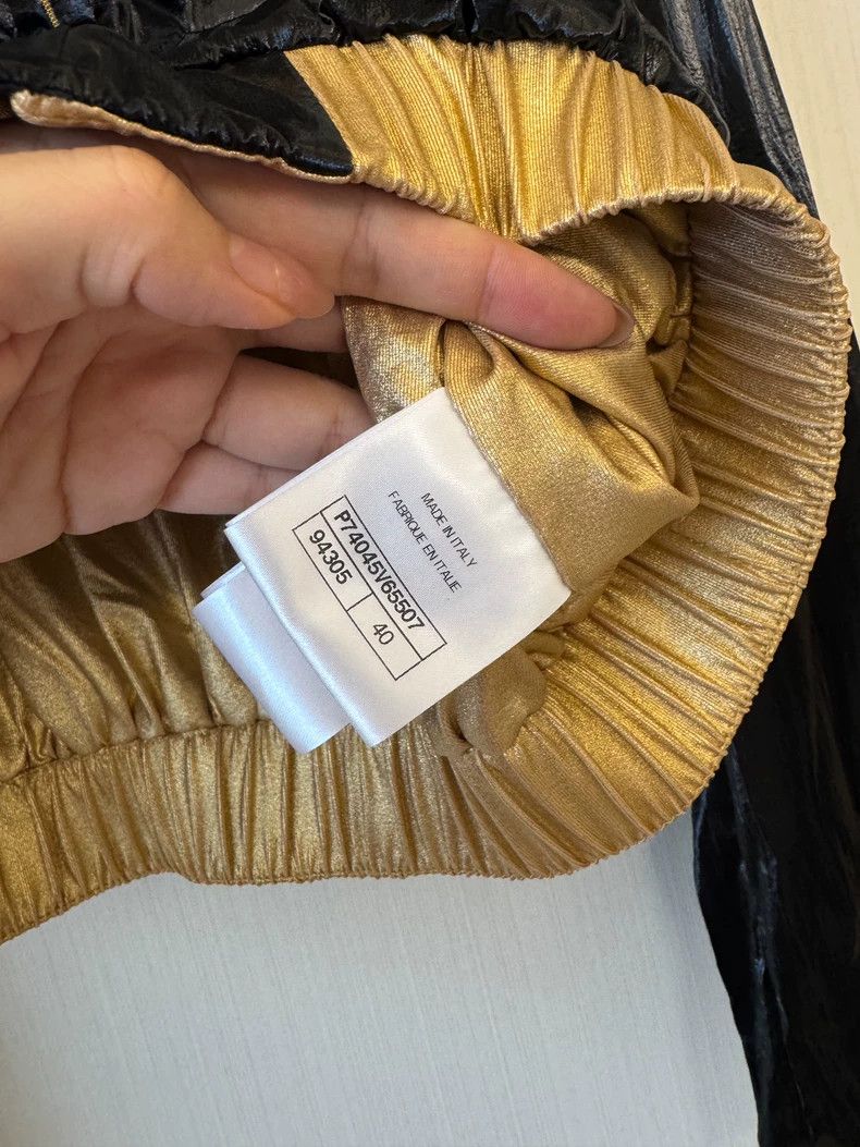 Chanel Chanel Black and Gold Windbreaker Jacket Size S / US 4 / IT 40 - 6 Thumbnail
