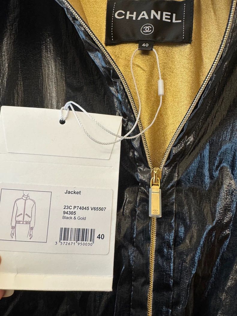 Chanel Chanel Black and Gold Windbreaker Jacket Size S / US 4 / IT 40 - 3 Thumbnail