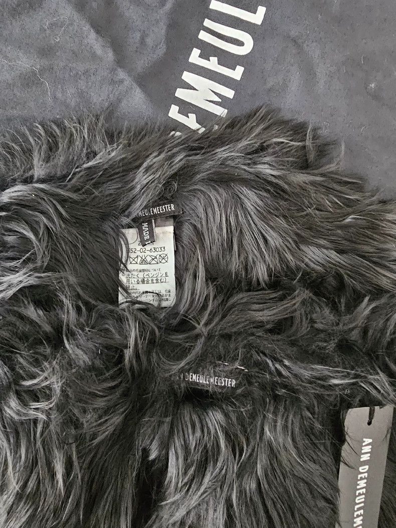 Ann Demeulemeester Ann Demeulemeester Fur Scarf Vest Size ONE SIZE - 6 Thumbnail