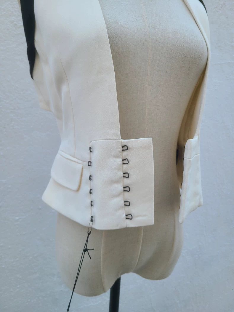 Haider Ackermann Haider Ackermann Women's Silk Blend Vest Size M / US 6-8 / IT 42-44 - 3 Thumbnail