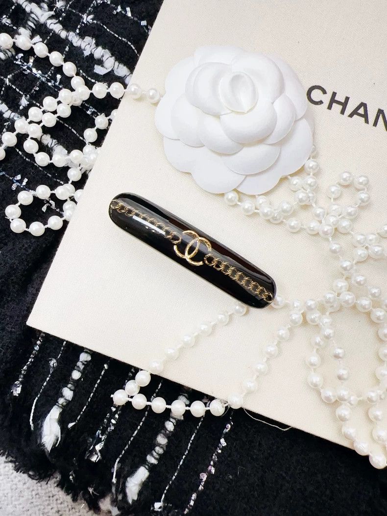 Chanel Chanel Black Double C Chain Hair Clip Size ONE SIZE - 2 Thumbnail