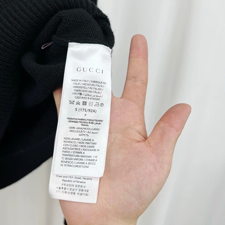Gucci Gucci Script Knit Sweater Size S Size S / US 4 / IT 40 - 6 Thumbnail