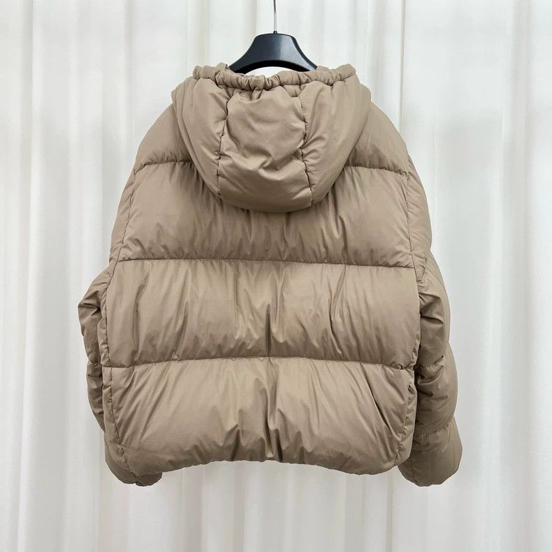 Miu Miu Miu Miu Embroidered Puffer Jacket in Milk Tea Size M / US 6-8 / IT 42-44 - 2 Thumbnail