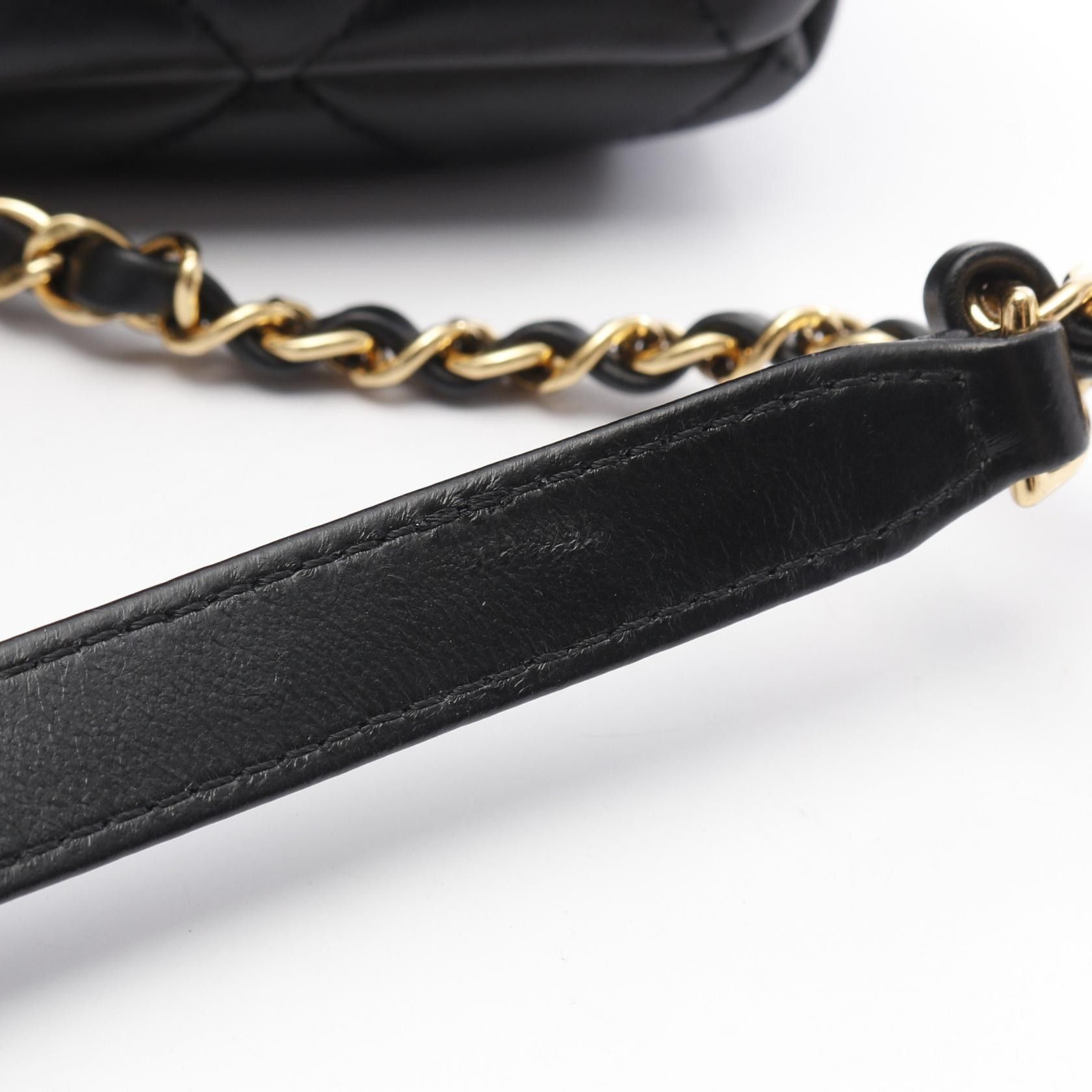 Chanel Chanel Chanel Mini Matelasse Leather Shoulder Bag Leather Shoulder Bag DUTY FREE for USA Size ONE SIZE - 8 Thumbnail