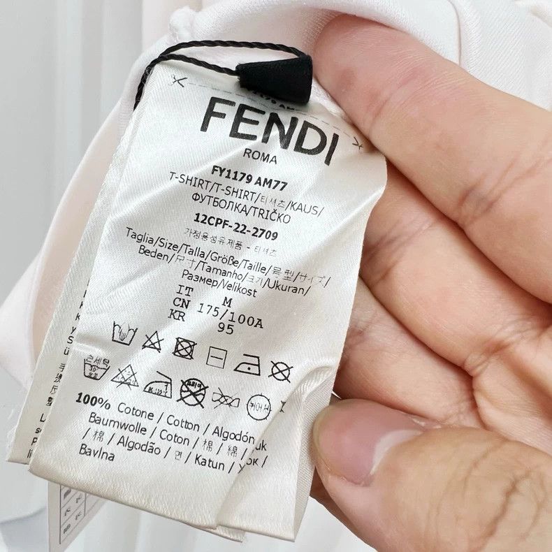Fendi Fendi Multi-Pocket Short Sleeve T-Shirt Size M / US 6-8 / IT 42-44 - 8 Thumbnail