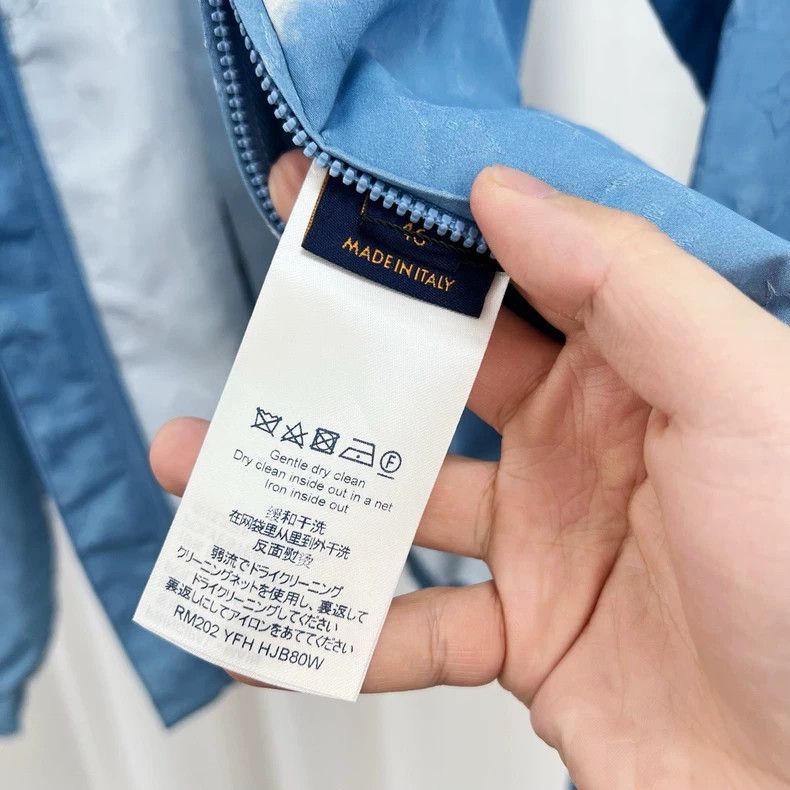 Louis Vuitton Louis Vuitton Blue Cloud Pattern Jacket Size 46 Size L / US 10 / IT 46 - 6 Thumbnail