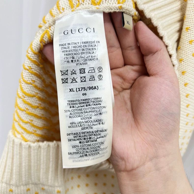 Gucci Gucci Apple Heart Sweater in Beige Size XL / US 12-14 / IT 48-50 - 6 Thumbnail