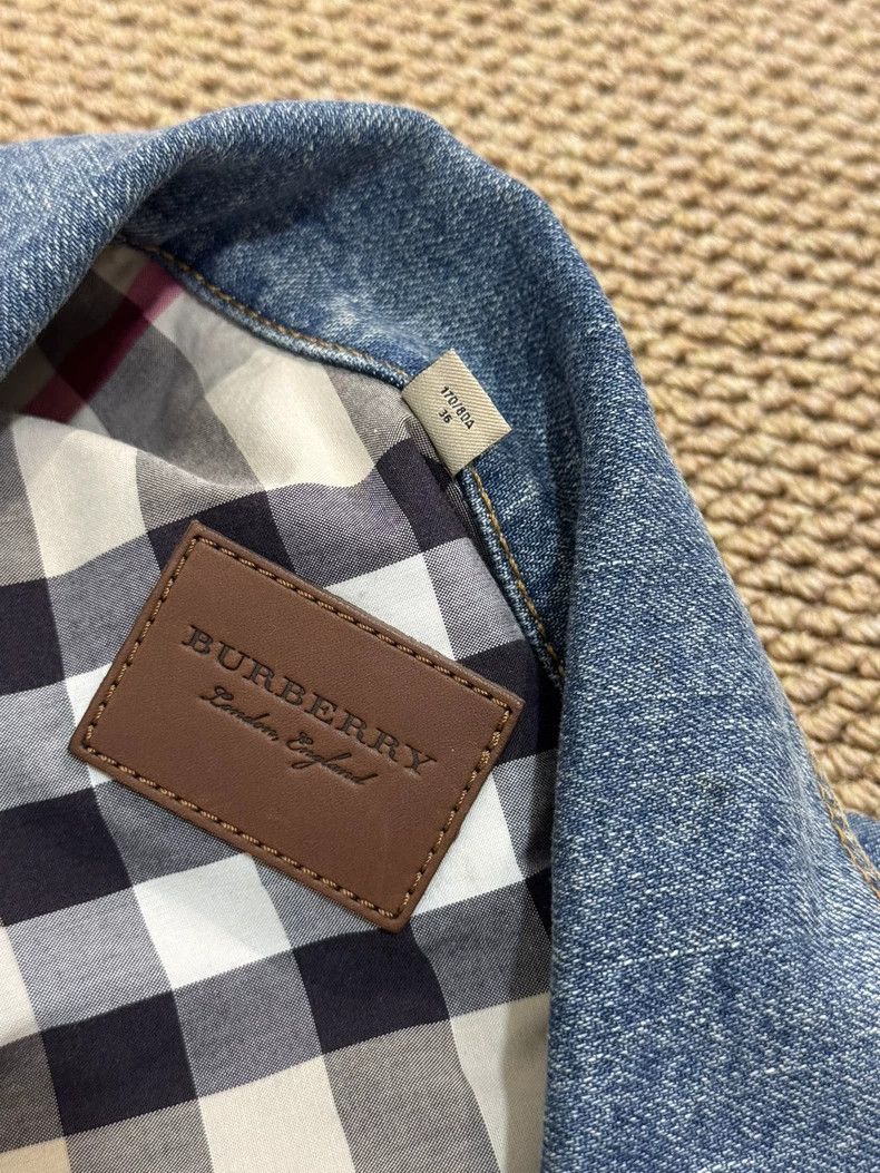 Burberry Burberry Classic Denim Jacket for Everyday Wear Size S / US 4 / IT 40 - 7 Thumbnail