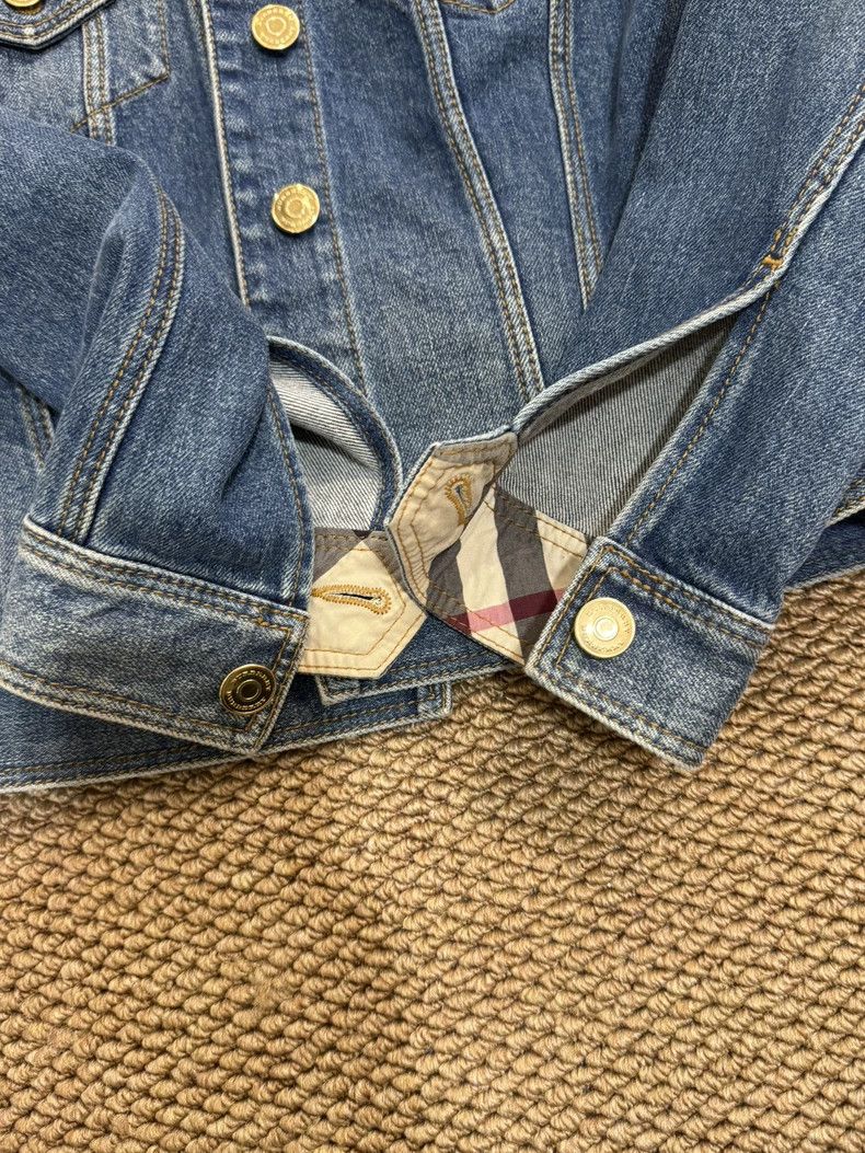 Burberry Burberry Classic Denim Jacket for Everyday Wear Size S / US 4 / IT 40 - 4 Thumbnail