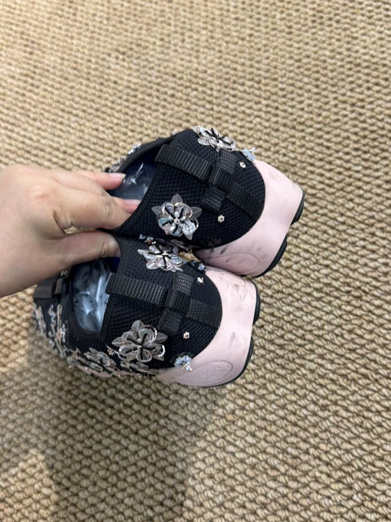 Dior Dior Black Floral Design Garden Shoes Size 36 Size US 6 / IT 36 - 3 Thumbnail