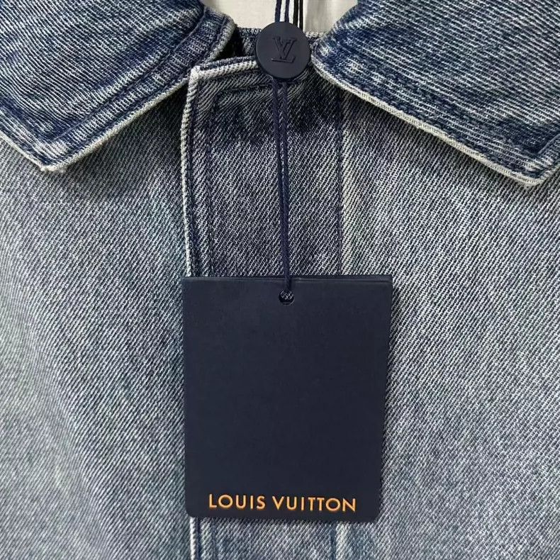 Louis Vuitton Louis Vuitton Logo Denim Short Jacket Size M / US 6-8 / IT 42-44 - 3 Thumbnail
